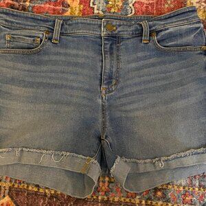 Vineyard Vines Jean Shorts - Women's 12